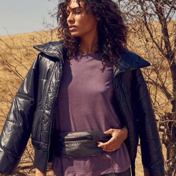 KORAL Esra Cupro Purple T-Shirt Size Small‎ - Picture 5 of 6